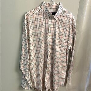 2 Vineyard Vines Men's Shirts Med, plaid, 1 long sleeve, 1 short sleeve, EUC